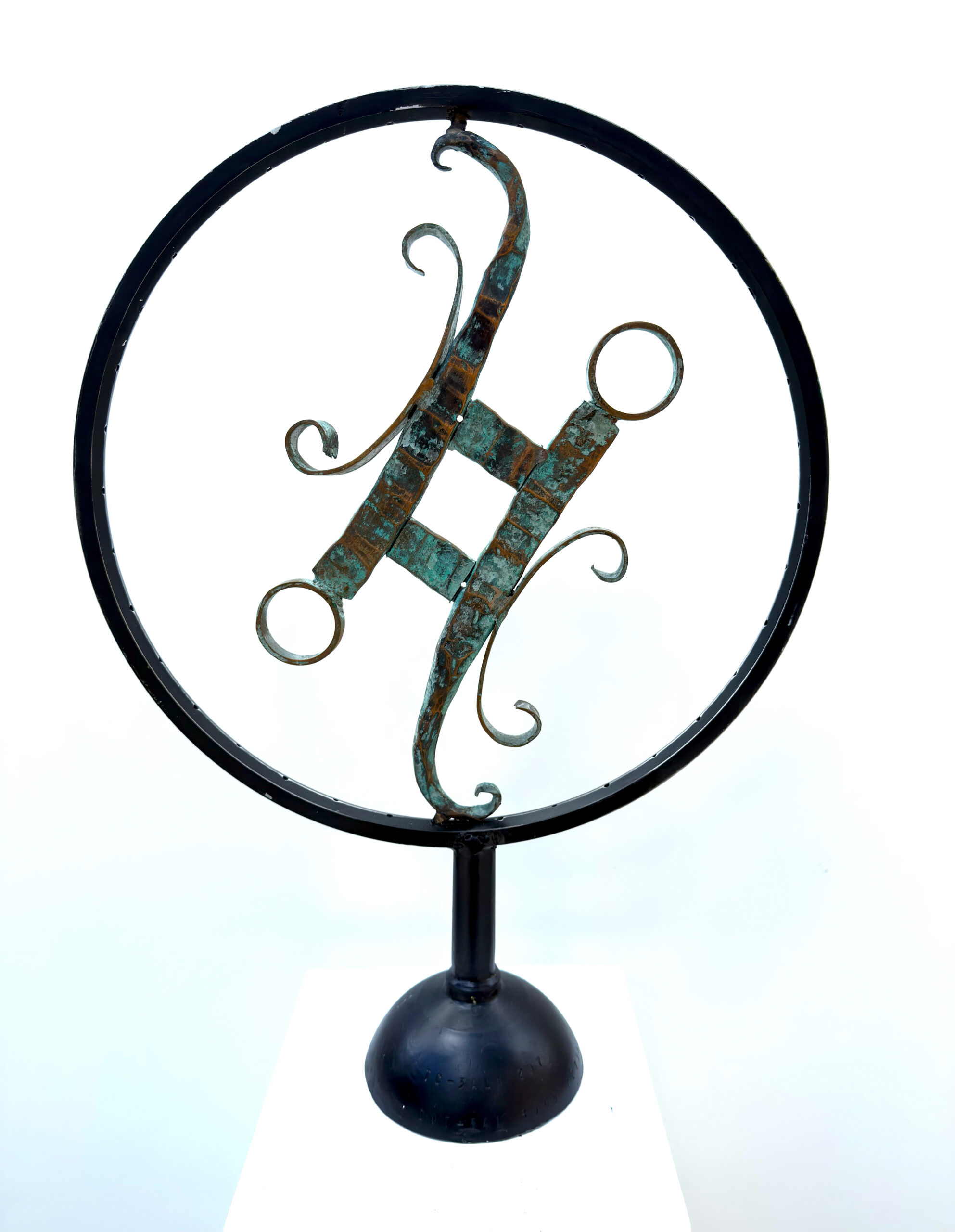 Tyrone Ferguson, Pulsework, 2025, Bronze and aluminium on an aluminium base, 74 x 51 x 18 cm, Unique Piece from the series Cycles of Continuum